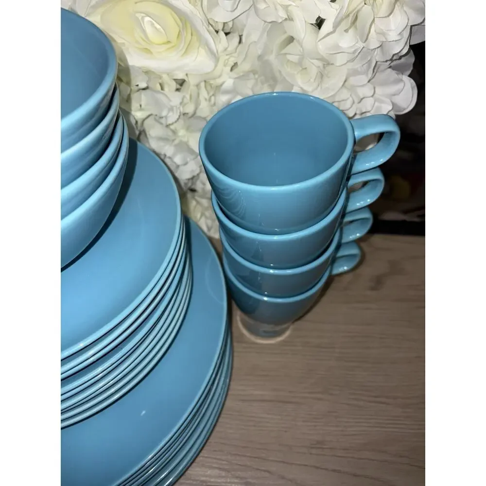 IKEA set 25 pcs-Fargrik 15199 Turquoise 4 Mugs/Bowls 9 Salad 8 Dinner Plates